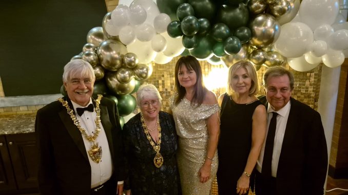(Left to Right): The Right Worshipful Lord Mayor of the City and County of Swansea, Councillor Paxton Hood-Williams, and Lady Mayoress, Patricia Hood-Williams; CEO of Popham Kidney Support, Joanne Popham; Charity ambassadors, Sian Lloyd & Kev Johns.